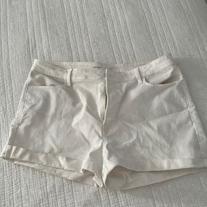 Old Navy High Rise Wow White Denim Short